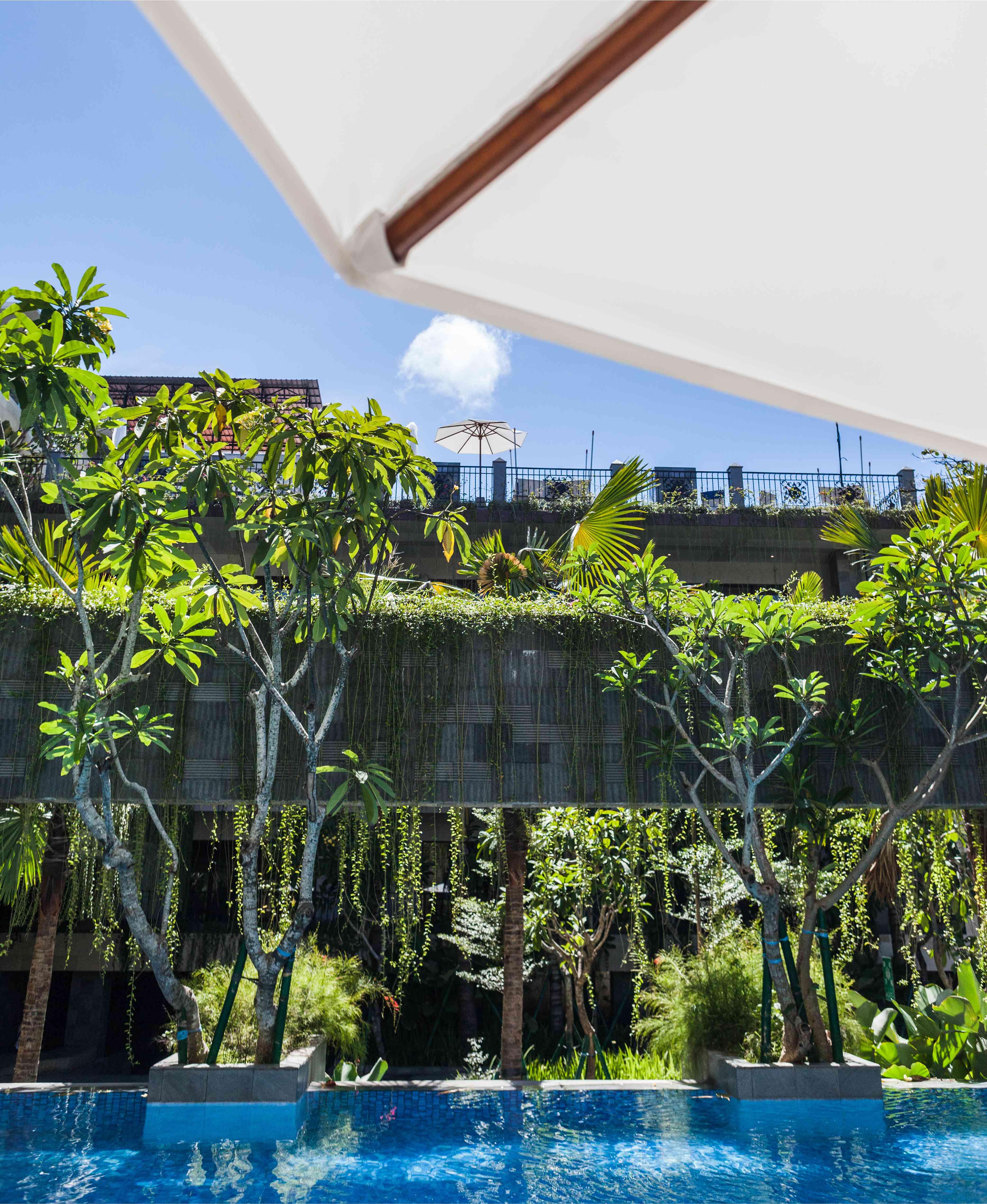 Solia Legian Exteriör bild