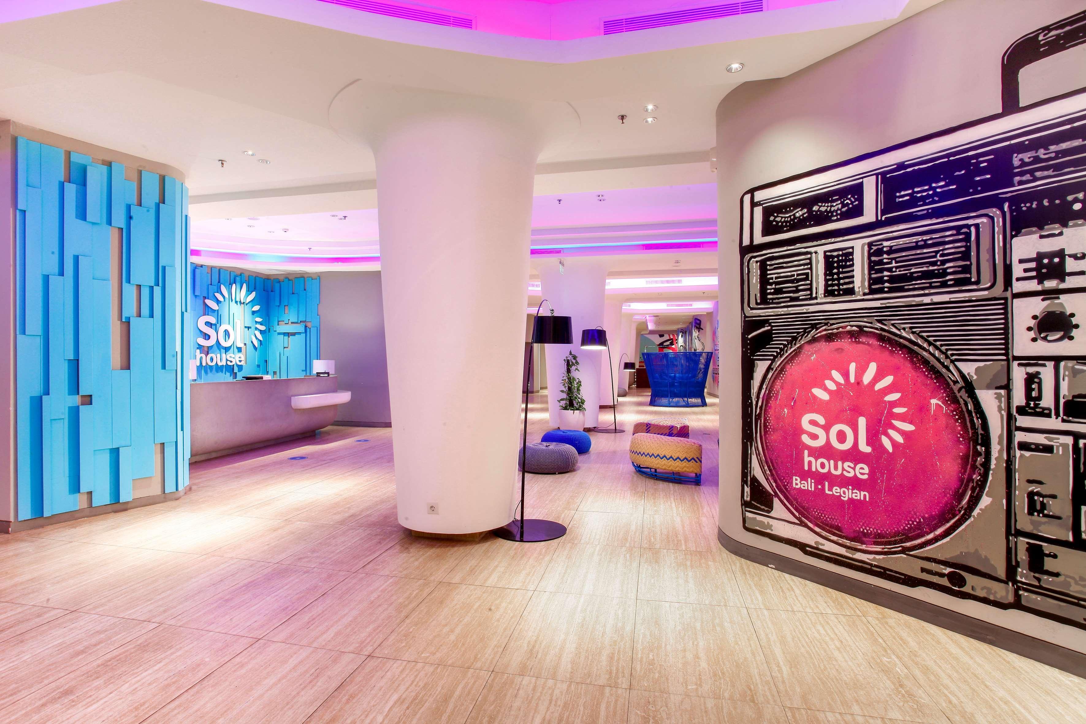 Solia Legian Exteriör bild
